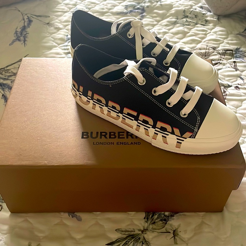 Burberry kids shoes- NWT
